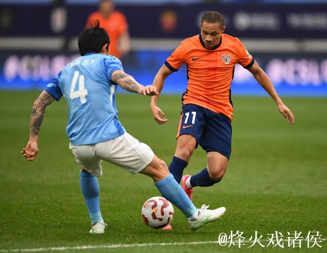 尼古拉-拉德曼诺瓦茨合同期满正式离开青岛海牛 尼古拉-拉德曼诺瓦茨合同期满正式离开青岛海牛