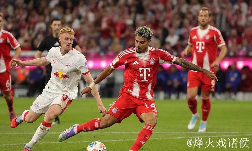 拜仁上诉迪亚斯红牌,两周无回应欧足联保持沉默 拜仁上诉迪亚斯红牌,两周无回应欧足联保持沉默